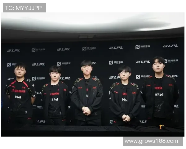 JDG战队在王者荣耀赛事中的经验革新与战术演变探讨 JDG战队在王者荣耀赛事中的经验革新与战术演变探讨