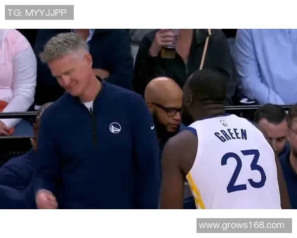 勇士与马刺季后赛第三场激战回顾关键时刻的精彩瞬间与战术分析 勇士与马刺季后赛第三场激战回顾关键时刻的精彩瞬间与战术分析