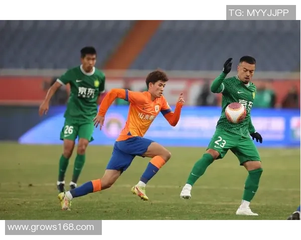 山东鲁能与北京国安激战正酣精彩赛事回顾与分析 山东鲁能与北京国安激战正酣精彩赛事回顾与分析