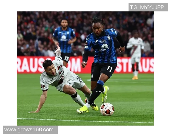 帕拉克与雪州的精彩对决揭示了足球战术与团队合作的重要性